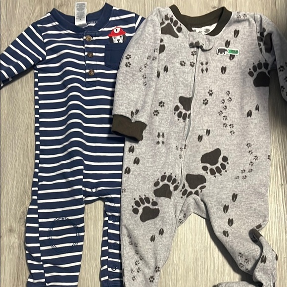 4/$20 Striped and Paw Print Kids One Pieces - Picture 1 of 1